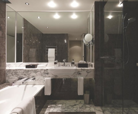 Grand Hyatt Melbourne - Holiday Sunshine Coast 1
