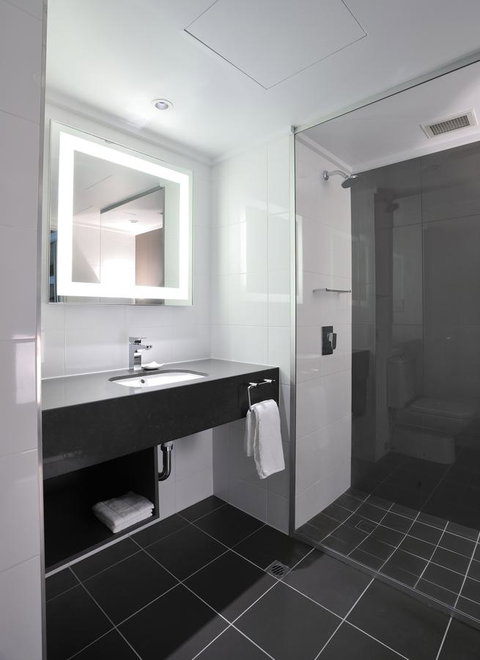 Novotel Melbourne On Collins - Holiday Sunshine Coast 11