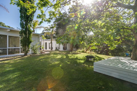 Oasis On Grange - Sunshine Coast Tourism 12