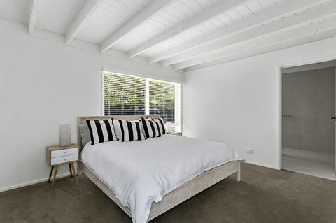 Oasis On Grange - Sunshine Coast Tourism 11