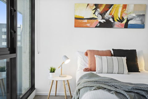 Complete Host Tiara Apartments - Sunshine Coast Tourism 12