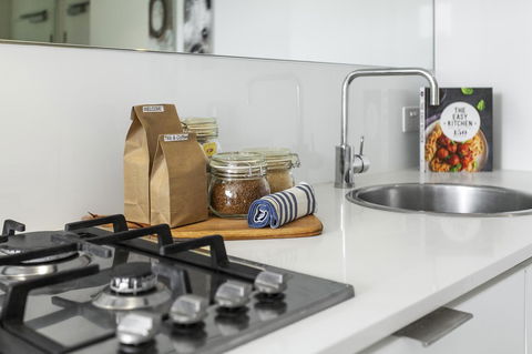 Complete Host Tiara Apartments - Sunshine Coast Tourism 25