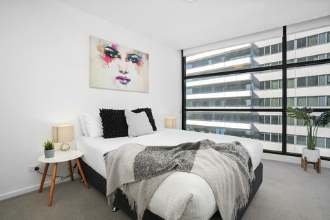 Complete Host Tiara Apartments - Sunshine Coast Tourism 19