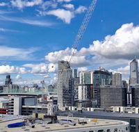 Pride Docklands Waterfront Apartment City View - Sunshine Coast Tourism