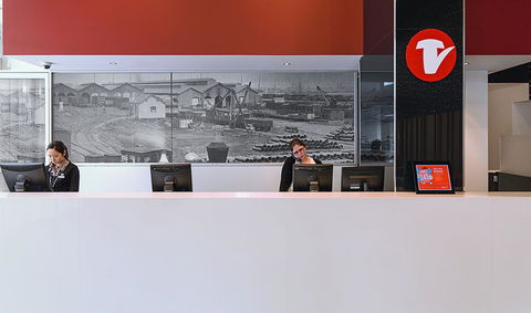 Travelodge Hotel Melbourne Docklands - Sunshine Coast Tourism 9