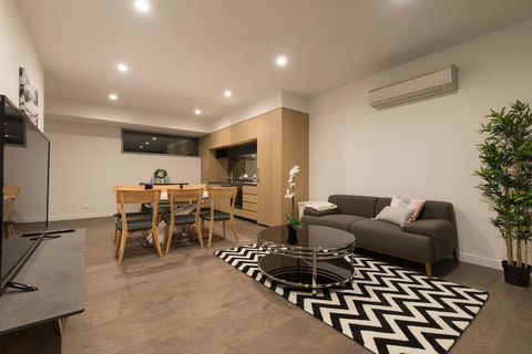 Doncaster Private Collection 2 Bed Townhouse@Pearl - Holiday Sunshine Coast 0