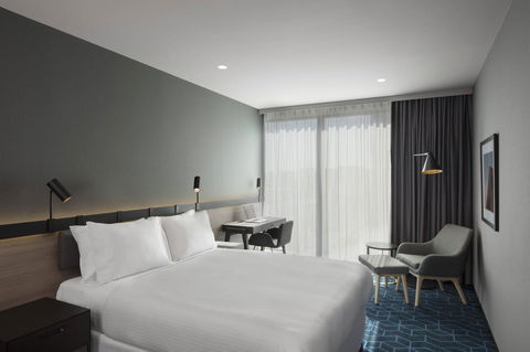 Vibe Hotel Melbourne Docklands - Holiday Sunshine Coast 44