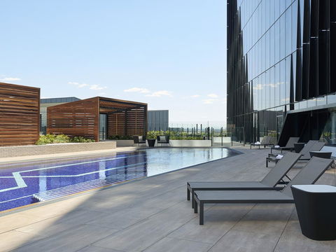 Vibe Hotel Melbourne Docklands - Holiday Sunshine Coast 9