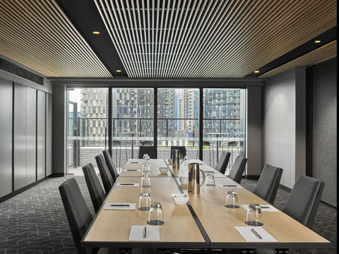 Vibe Hotel Melbourne Docklands - Holiday Sunshine Coast 31