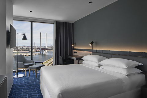Vibe Hotel Melbourne Docklands - Holiday Sunshine Coast 5