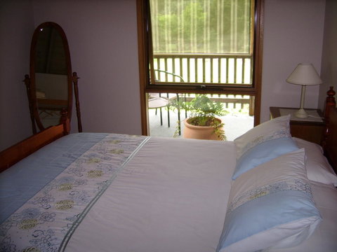 Shady Brook Cottages - Sunshine Coast Tourism 25