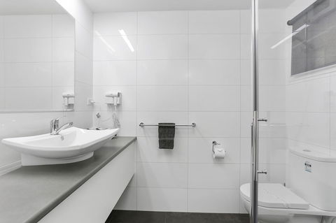 Comfort Inn Warrnambool International - Holiday Sunshine Coast 18