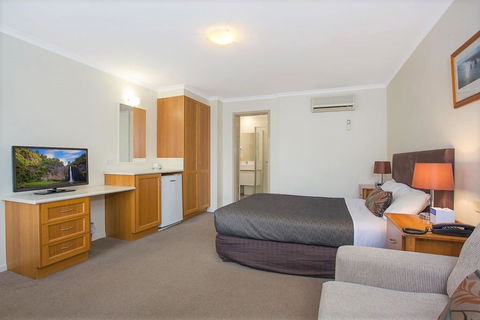 Comfort Inn Warrnambool International - Holiday Sunshine Coast 4