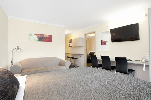 Comfort Inn Warrnambool International - Holiday Sunshine Coast 26