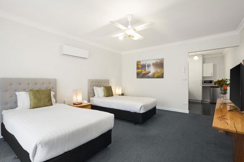 The International Motel Apollo Bay - Sunshine Coast Tourism 13