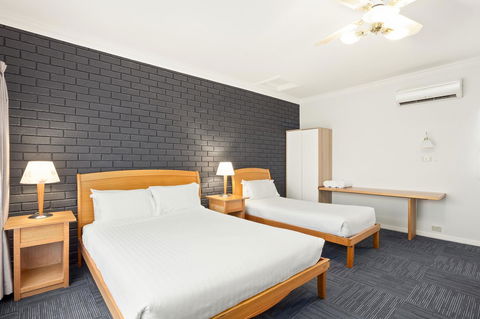 The International Motel Apollo Bay - Sunshine Coast Tourism 10