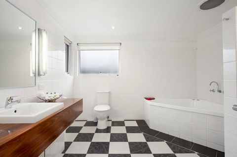 The International Motel Apollo Bay - Sunshine Coast Tourism 17