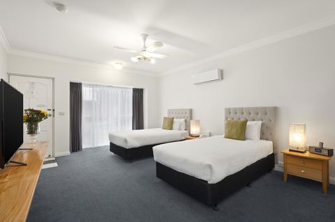 The International Motel Apollo Bay - Sunshine Coast Tourism 14