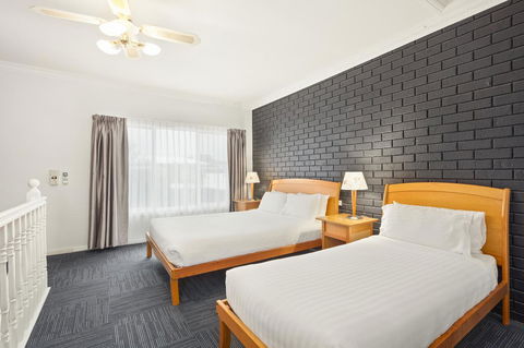 The International Motel Apollo Bay - Sunshine Coast Tourism 9