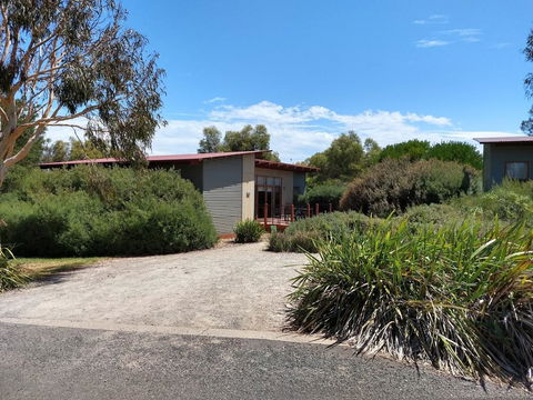 Rural 5 Star Villa\'s With Resort Amenities - Sunshine Coast Tourism 23