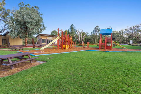 Rural 5 Star Villa\'s With Resort Amenities - Sunshine Coast Tourism 21