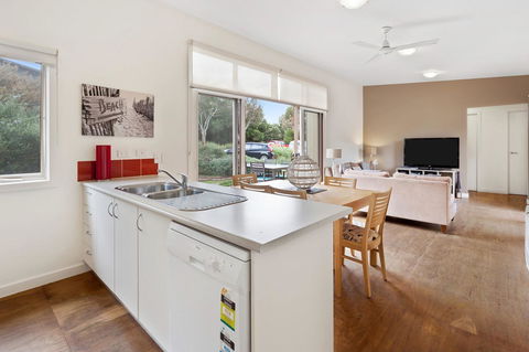Rural 5 Star Villa\'s With Resort Amenities - Sunshine Coast Tourism 25