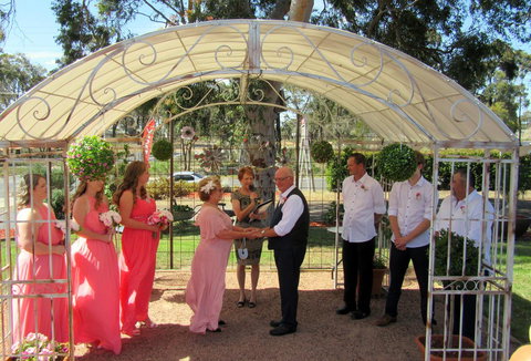 The Highlander Motel - 24HR Check In - Holiday Sunshine Coast 33