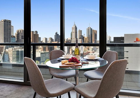 Corporate Keys - Freshwater Place - Sunshine Coast Tourism 2