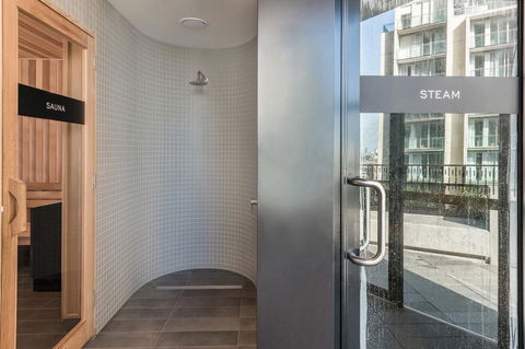 Shadow Play By Peppers - Sunshine Coast Tourism 32