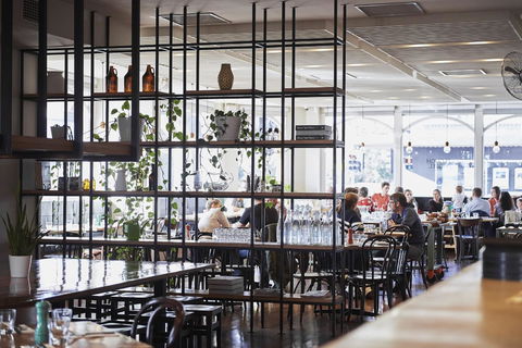 Plough Hotel - Holiday Sunshine Coast 17