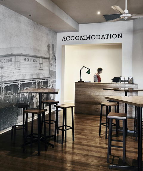 Plough Hotel - Holiday Sunshine Coast 27