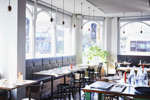 Plough Hotel - Holiday Sunshine Coast 12
