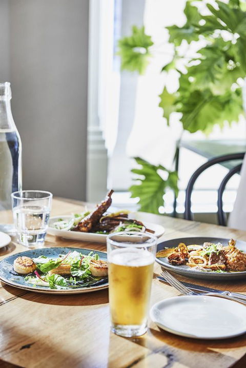Plough Hotel - Holiday Sunshine Coast 22