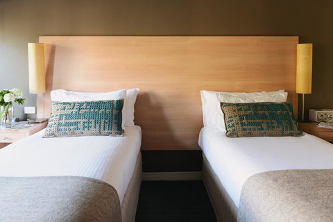 Saint Kilda Beach Hotel - Formerly Rydges St Kilda - Holiday Sunshine Coast 8