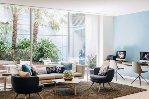 Saint Kilda Beach Hotel - Formerly Rydges St Kilda - Holiday Sunshine Coast 4