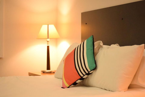 CROWN CENTRAL BUSINESS DISTRICT MOTEL - NO UNDER 18s - Sunshine Coast Tourism 34