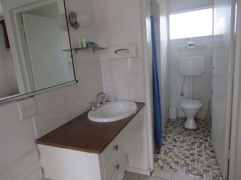 Twin City Motor Inn - Sunshine Coast Tourism 25