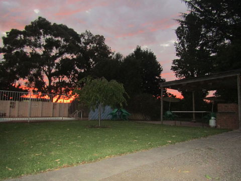 Twin City Motor Inn - Sunshine Coast Tourism 5