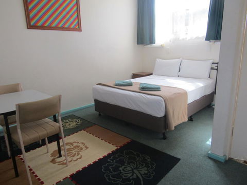 Twin City Motor Inn - Sunshine Coast Tourism 17