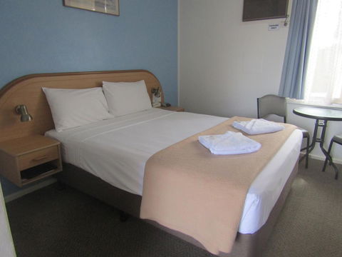 Twin City Motor Inn - Sunshine Coast Tourism 38