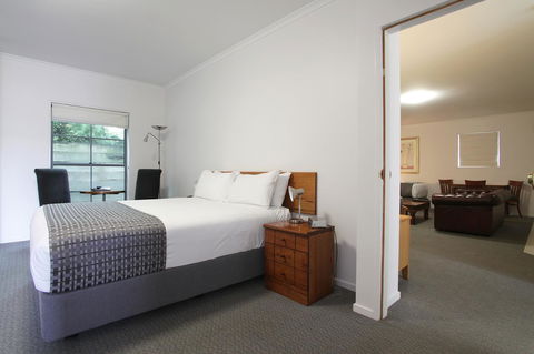 Quality Inn & Suites The Menzies - Sunshine Coast Tourism 12