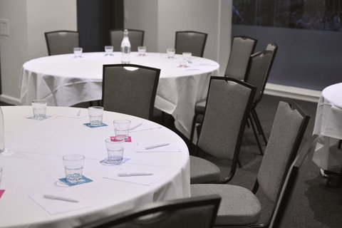 Mercure North Melbourne - Holiday Sunshine Coast 36