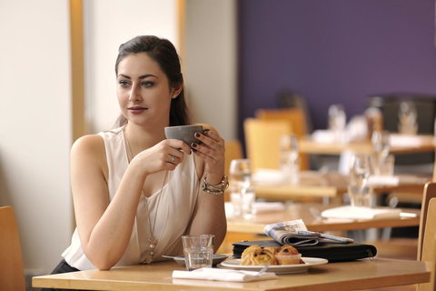 Mercure North Melbourne - Holiday Sunshine Coast 10