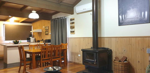 Day Dream Cottage - Sunshine Coast Tourism 2