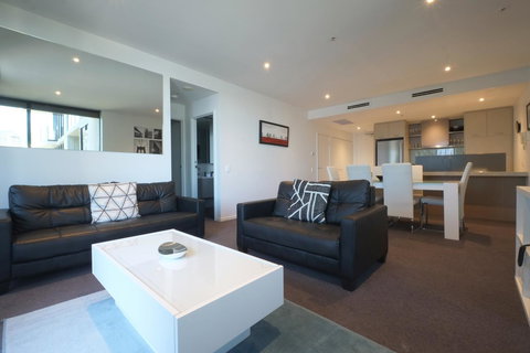ACD Apartments - Sunshine Coast Tourism 21