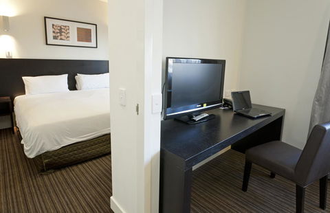 Causeway 353 Hotel - Sunshine Coast Tourism 32