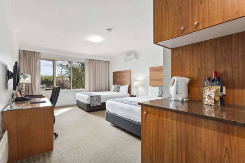 Quality Hotel Bayside Geelong - Sunshine Coast Tourism 9
