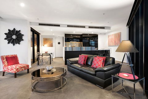 Docklands Executive Apartments - Melbourne - Holiday Sunshine Coast 4