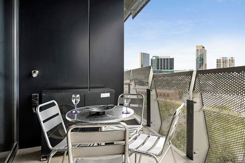 Docklands Executive Apartments - Melbourne - Holiday Sunshine Coast 35