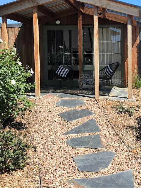 The Cosy Bungalow - Sunshine Coast Tourism 11